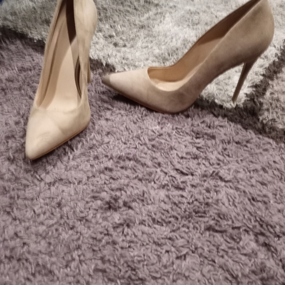 Something navy heels size 6 - Picture 3 of 3